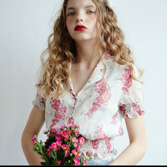 Floral Retro Style Crop Short Sleeve Blouse - Picture 1 of 7